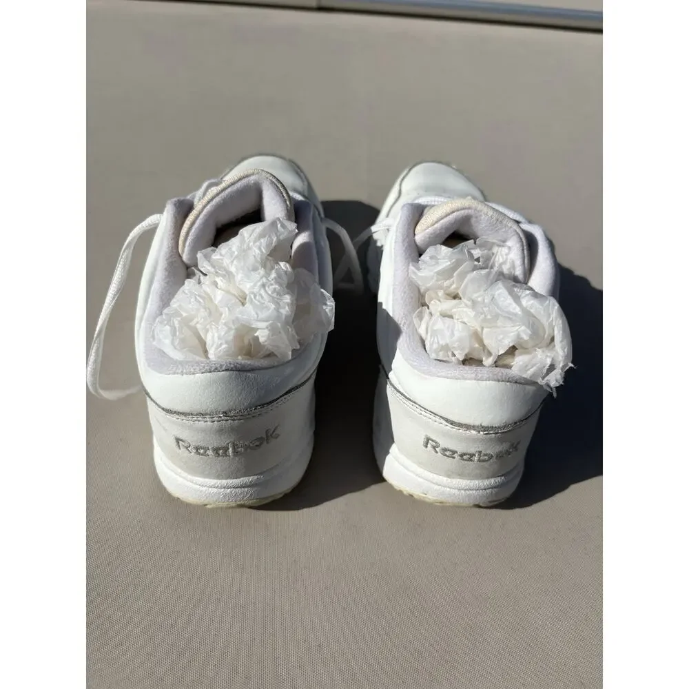 Y2K Reebok White Leather Sneakers Men’s Size 8.5/ Women’s Size 10
